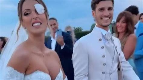 Gessica Notaro Il Matrimonio Con Filippo Bologni Alla Reggia Di