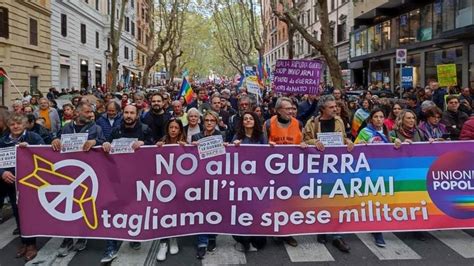 Anche Rifondazione Comunista Teramo Alla Manifestazione Per La Pace A Roma