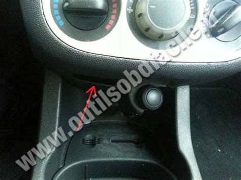 Obd Stecker In Opel Corsa D Einfach Ihren Adapter Finden