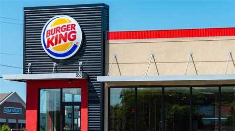 Burger King Announces New Flavor Twist On Royal Crispy Sandwich But