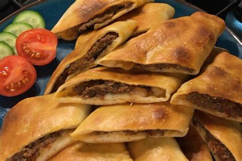 Kıymalı Kır Pidesi Tarifi Nasıl Yapılır Yemek