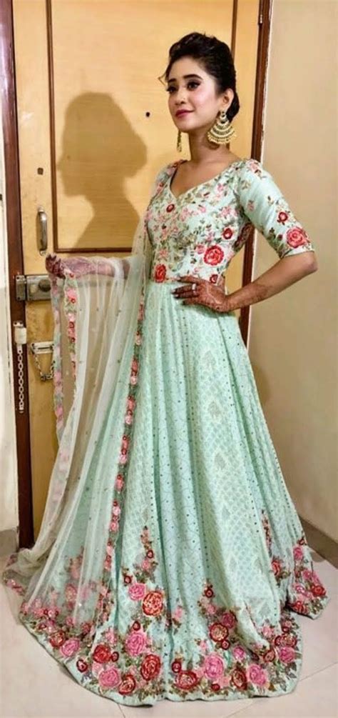 Pin By Jiyaras Love On Shivangi Joshi Party Wear Indian Dresses