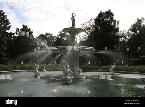 Forsyth Fountain Water Fountains Savannah Georgia Ga Historic