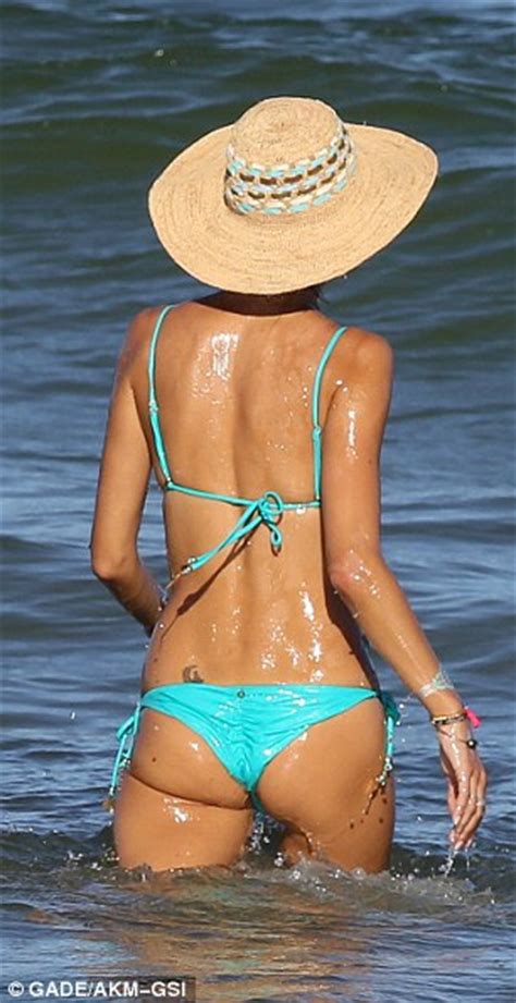Alessandra Ambrosio Slips Into A Tiny Bikini On The Beach In Brazil Daily Mail Online