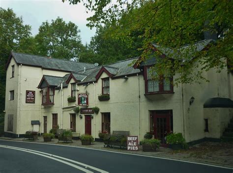 The Silver Fountain Inn - Pubs - Dinas Hill, Betws-y-Coed, Conwy ...