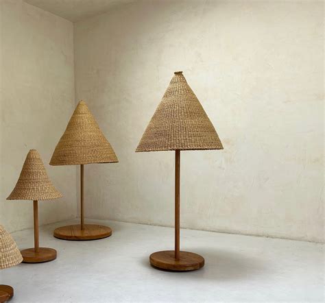 Oak Lamp – TWENTY ONE TONNES