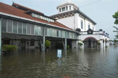 Bmkg Soal Banjir Semarang Alami Penurunan Tanah Diperparah Banjir Rob