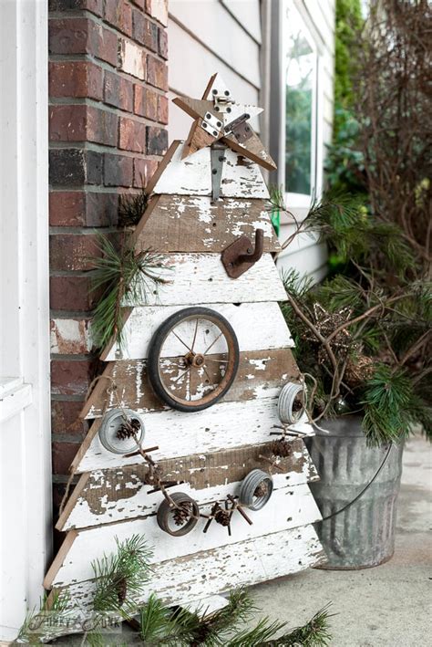 Diy Reclaimed Wood Christmas Tree And Star Funky Junk Interiorsfunky