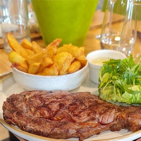 Le Petit Lac Restaurant Narbonne Avec Terrasse Au Bord Dun Lac