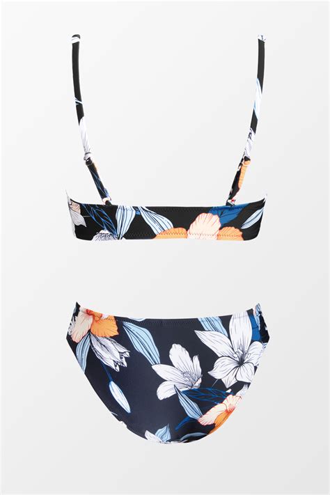 Midnight Flowers Twist Front Bralette And Hipster Bikini Set