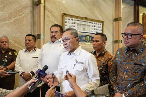 Jaksa Agung Siap Bantu Mendag Berantas Impor Ilegal Kita Tahu