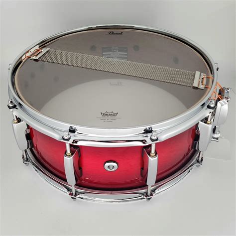 Used Pearl Session Studio Select Snare Drum 14x5.5 Antique Crimson Bur