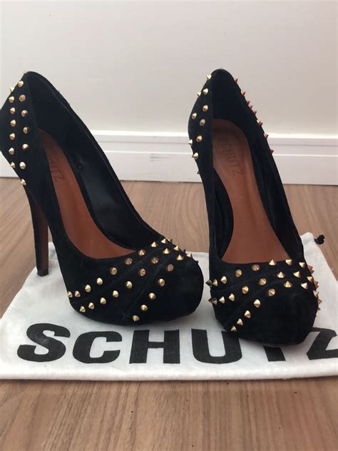 Scarpim Preto Tachas Pretos Sapato Feminino Schutz Usado