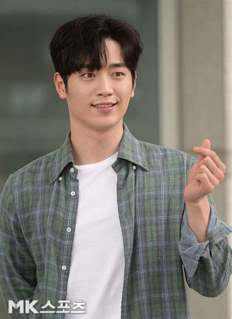 서강준 오늘 22일 육군 만기 전역…팬들 곁으로 온 얼굴 천재 [mk★이슈] Mk스포츠