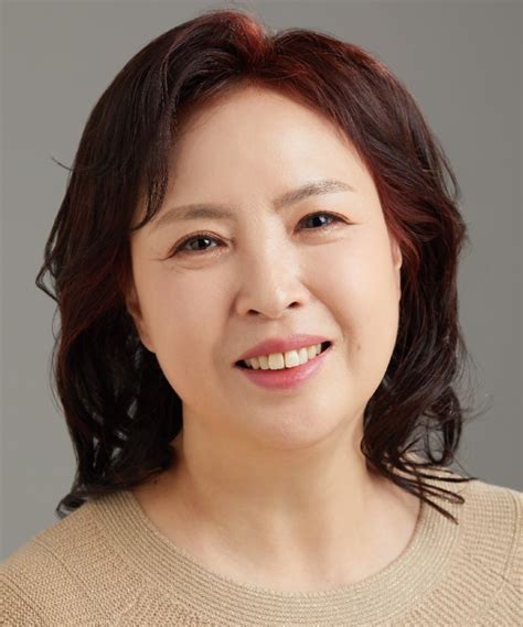 Lee Seung Hee 1964 Asianwiki