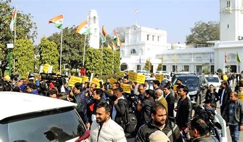 Delhi Assembly Adjourned For Day Amid Sloganeering By Bjp Aap Mlas Ld