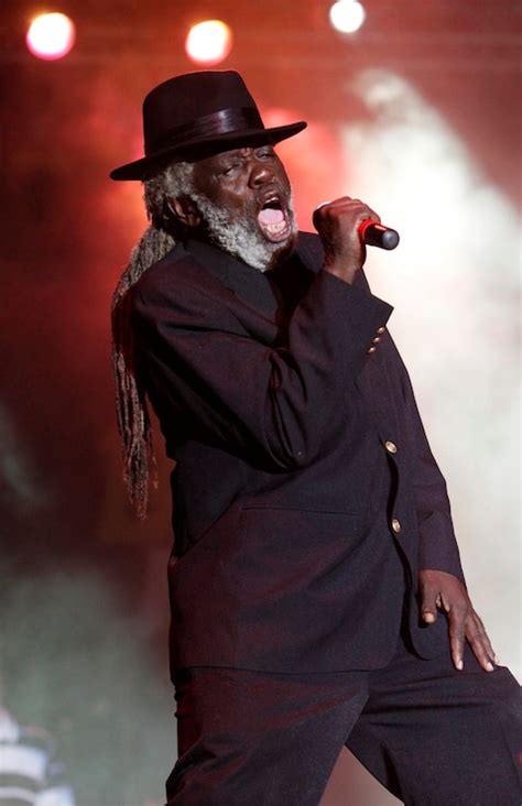 Mighty Shadow, calypso maestro who tackled political and social issues ...