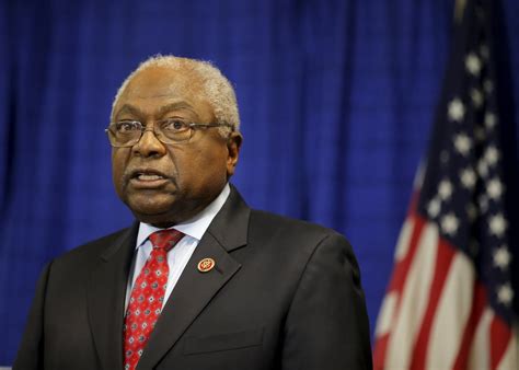 Influential South Carolina Rep. James Clyburn Endorses Clinton - NBC News