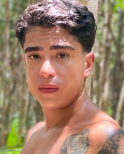 Cain Gomez Model Page XVIDEOS