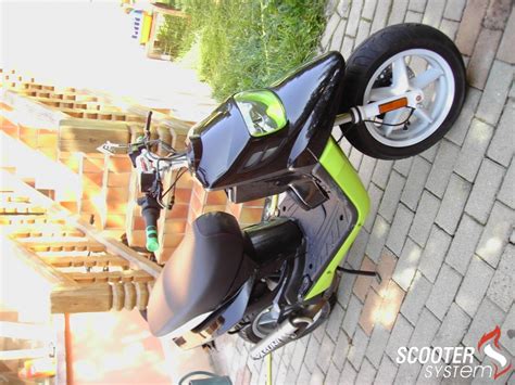 MBK Booster Naked BCD 67