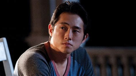 How to Dress Like Glenn Rhee (The Walking Dead) | TV Style Guide