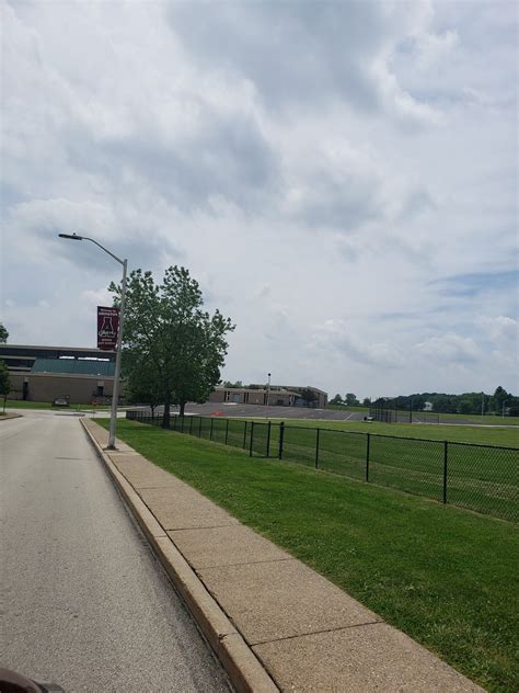 living  abington pa  real estate montco living