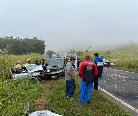 Grave Acidente Deixa Tr S Mortos Na Br Em Bicas Na Zona Da Mata