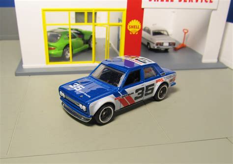 Hot Wheels RLC Car Culture Blue Bre Datsun Bluebird 510