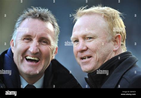 Sports pundit alan mcinally hi-res stock photography and images - Alamy