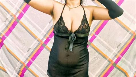 Indian Girlfriend Fucked Hard In Cloth Trial Room Hindi Audi 23 Nude Pics XHamster