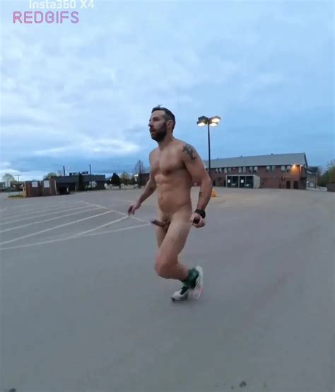 Exibicionismo Naked Run And Cum ThisVid