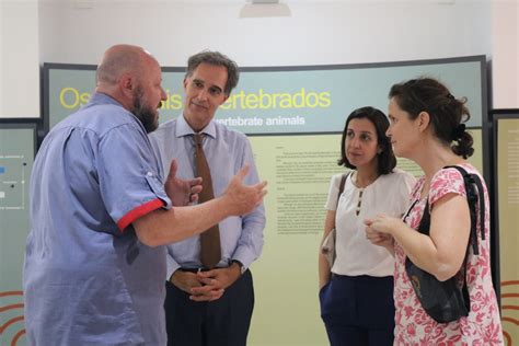 Visitas ao Museu das Culturas Dom Bosco Embaixador da Índia cônsul