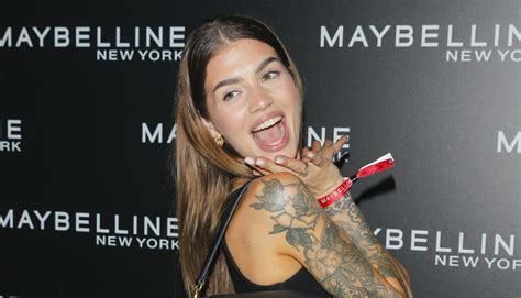 Uczestniczka Top Model żegna lato publikując zdjęcie w bikini