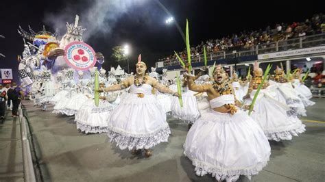 Na Faixa Saiba Como Assistir Aos Ensaios Das Escolas De Samba De SP