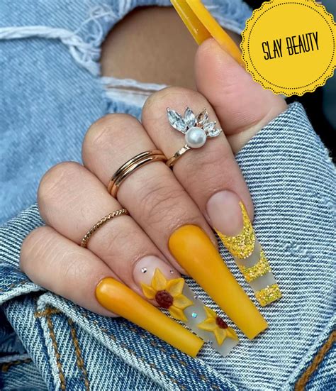 Luxury Happy Vibes Jet Set Babe Press On Nails Slaylebrity