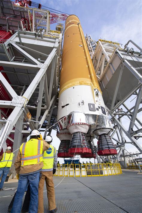 Artemis I Sls Core Stage Placed On B2 Test Stand Rnasa