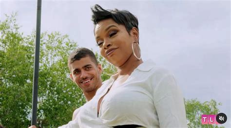 Gross Milf Manor Episode Forces Mums To Sext Saucy Pics To Sons And Fathers Daily Star