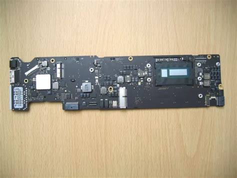 Logic Board Apple Macbook Air A I Ghz Gb A