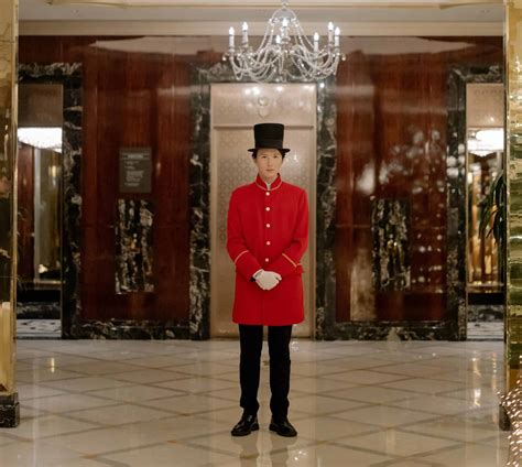 Do You Tip Valet at Hotel? A Comprehensive Guide