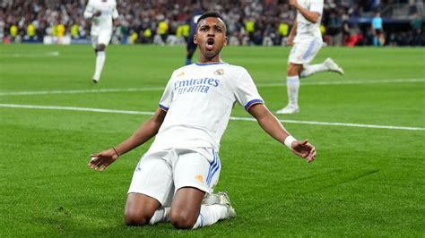 Real Madrid Rodrygo dá detalhes de como é o dia a dia de um jogador