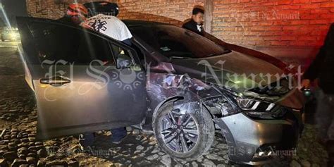 Conductor Se Pasa El Alto Y Provoca Accidente Dejando Tres Lesionados