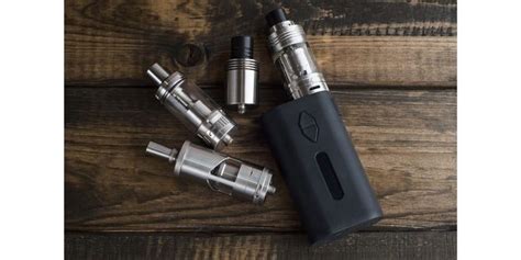 Best Vape Tanks : Reviews & Buyer’s Guide | VaporVanity