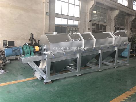 Industrial Rotating Drum Sieve Trommel Screen Machine For Wood Chips