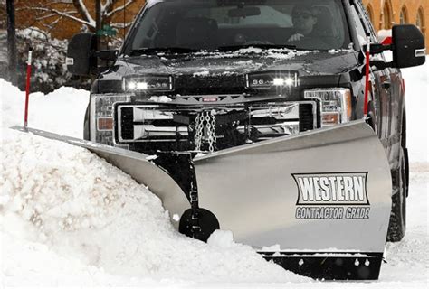 Western MVP 3 V-Plow – Custom Truck