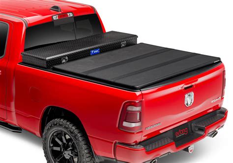 Extang Solid Fold 2.0 | Toppers Plus Truck and RV Accessories