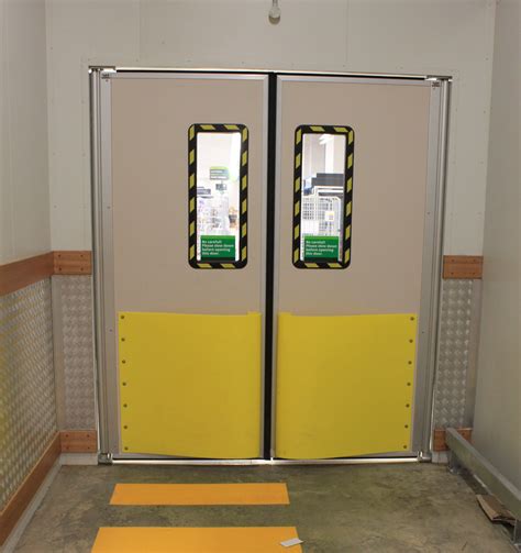 Woolworths traffic doors | DMF