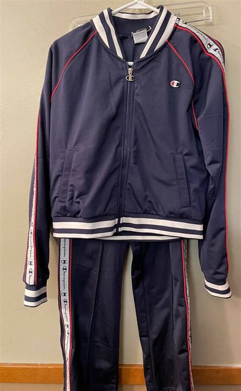 Champion Track Top Gem