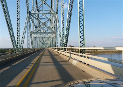 HistoricBridges.org - Cairo Mississippi River Bridge Photo Gallery