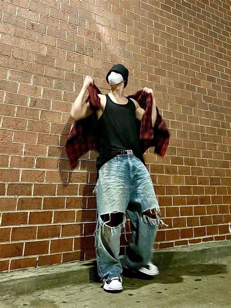 Inspirasi Ootd Ripped Jeans Ala Hoshi Seventeen Trendi