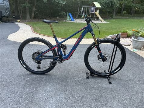 Pivot Shuttle Sl For Sale